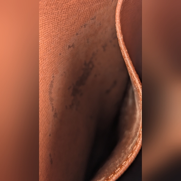 Louis Vuitton Danube‎ Monogram - Picture 7 of 16